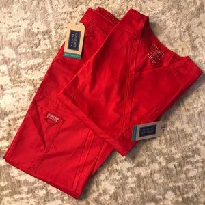 Cherokee Revolution Scrub Set plus FREE bonus ❤️